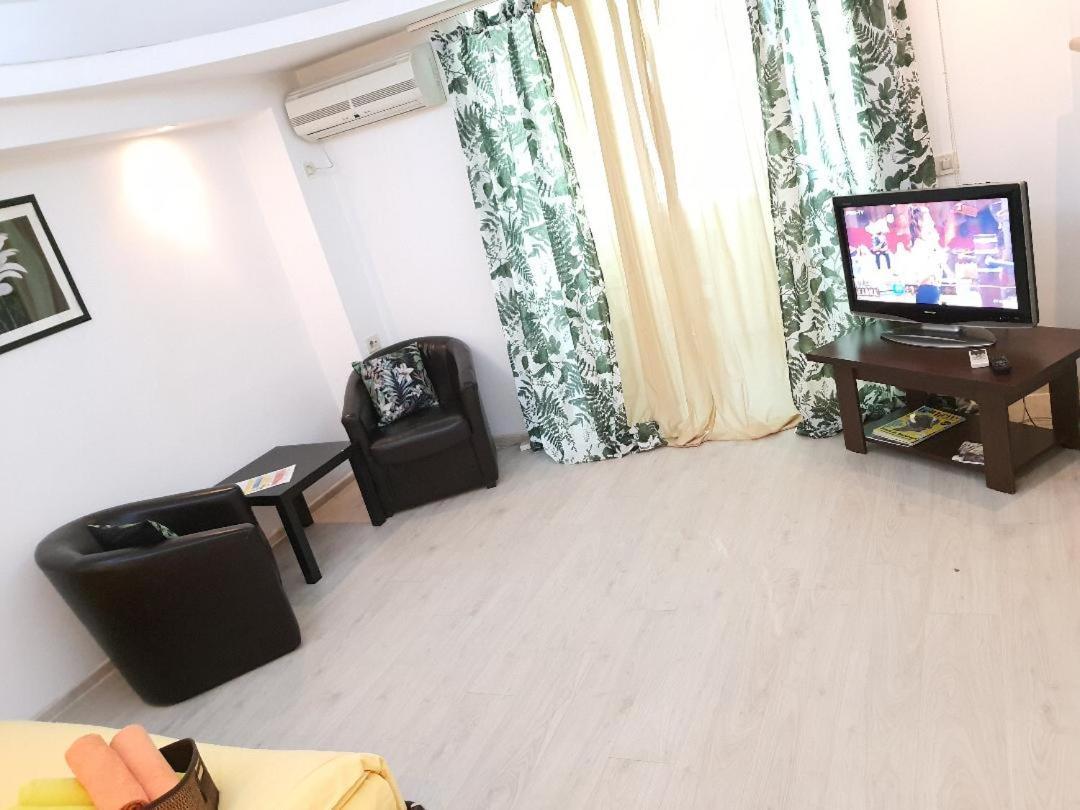 Global Downtown Apartments - Universitate - Balcescu Bucarest Extérieur photo