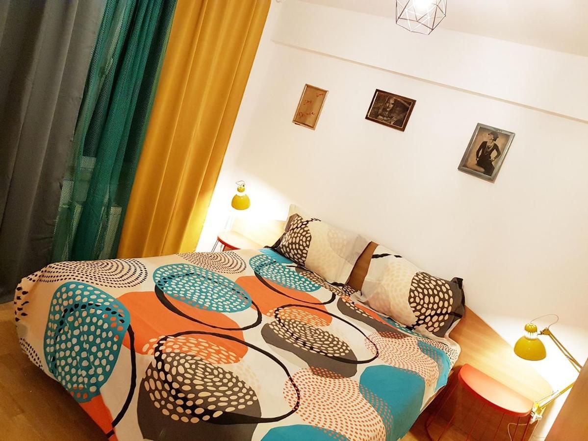 Global Downtown Apartments - Universitate - Balcescu Bucarest Extérieur photo